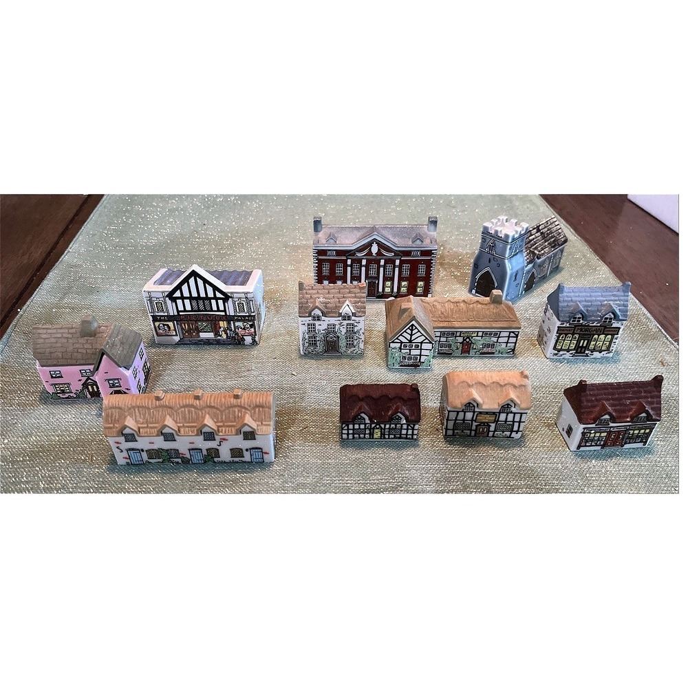 Lot of Vtg WADE ENGLAND Whimsey Complete Set 1 Plus Bonus Pieces From 3 And 4***